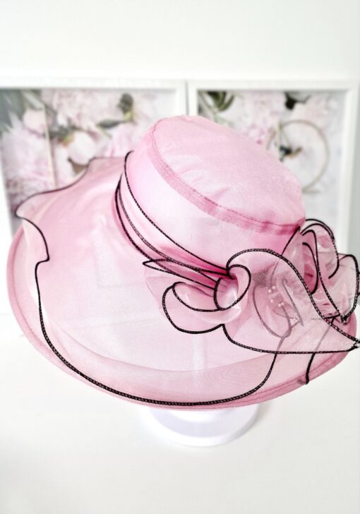 Elegant Hatt Med Bred Brätte Rosa